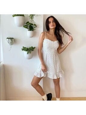Aritzia Sunday Best Bambi Dress Polka Dot White / Black Sz 2